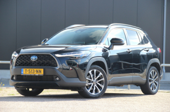 Toyota Corolla Cross 2.0 High Power Hybrid Dynamic | Trekhaak |