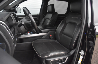 Dodge Ram 1500 5.7 V8 4x4 Crew Cab Laramie