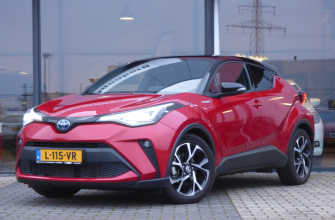 Toyota C-HR 2.0 Hybrid Style Bi-Tone | LED Pack | Navi | JBL | 13.000km !!!