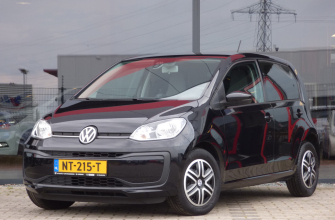 Volkswagen Up! 1.0 BMT move up! | 5drs | Airco | Up! Maps & More | DAB | Privacy glass |