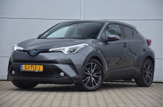 Toyota C-HR 1.8 Hybrid Dynamic